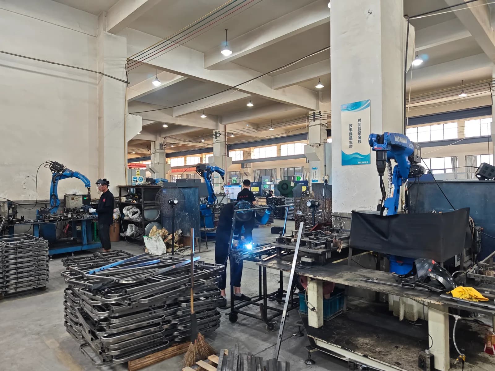 Manufacturing workshop from the Potupus factory photo collection
